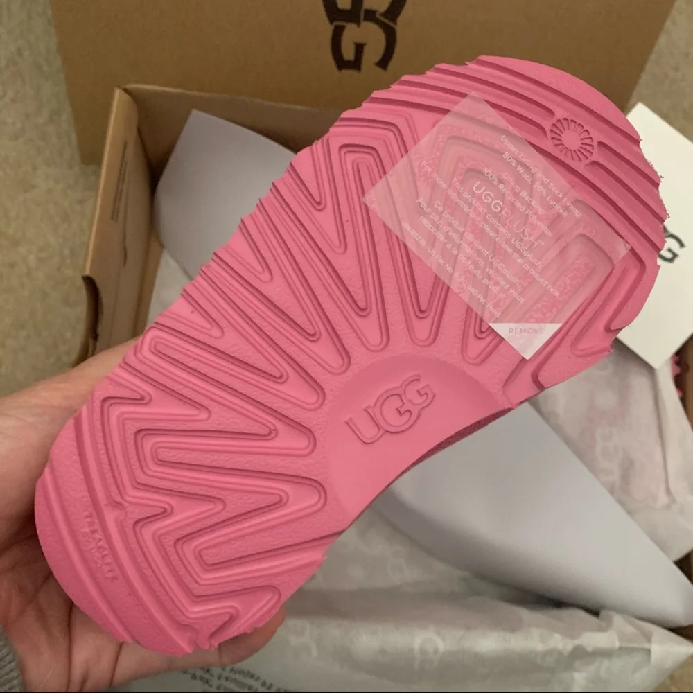 Ugg Kids Classic II Glitter Leopard - Picture 3 of 5